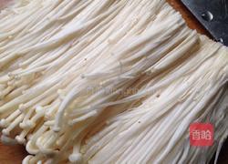 凉拌金针菇的做法图解1