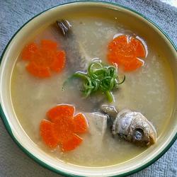 鲫鱼豆腐汤的做法[图]