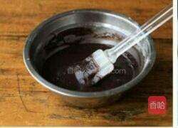 巧克力熔岩蛋糕的做法图解2
