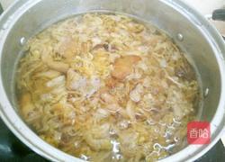 酸菜猪肉炖粉条的做法图解11