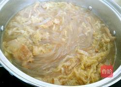 酸菜猪肉炖粉条的做法图解12