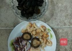 什锦炒面的做法图解1