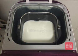 面包机版DIY酸奶的做法图解2