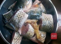 焖草鱼的做法图解1