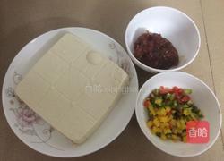 肉末蒸内脂豆腐的做法图解1