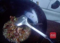 西兰花炒肉的做法图解3