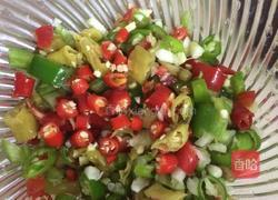 剁椒鱼头（家常版）的做法图解3