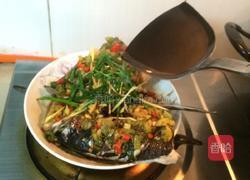 剁椒鱼头（家常版）的做法图解7