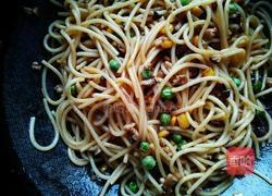 牛排～香菇肉酱意面的做法图解9