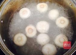 口蘑烧鸡块的做法图解3