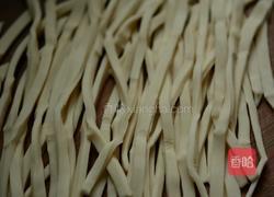 手擀海鲜乌冬面的做法图解7