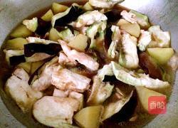 茄子炖土豆的做法图解10