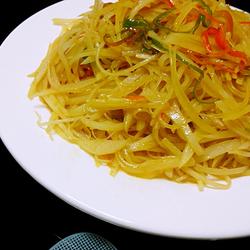 ＃有奖征文＃酸辣土豆丝的做法[图]
