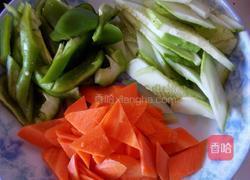 生椒凉拌黑木耳的做法图解3