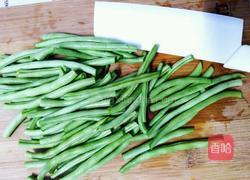 清炒豆角丝的做法图解1