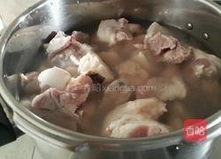 红焖猪脚的做法图解1