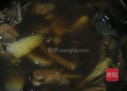 老鸡淮山汤的做法图解4