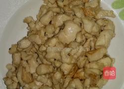 玉米鸡丁的做法图解3