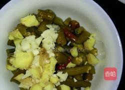 泡椒鱿鱼须的做法图解4