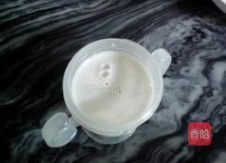 香蕉牛奶的做法图解3
