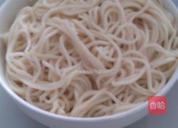 炸酱面的做法图解1