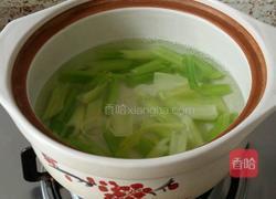 西芹凉拌干豆腐的做法图解2