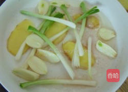 剁椒鱼头的做法图解2