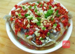 剁椒鱼头的做法图解4