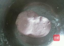 粉色糯米滋的做法图解2