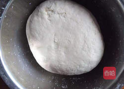 尖椒芹菜肉馅饺子的做法图解2