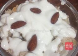 坚果酸奶吐司早餐的做法图解4