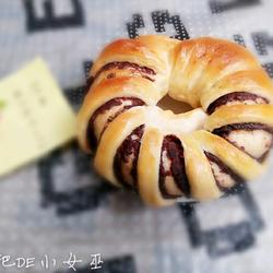 豆沙环形面包的做法[图]
