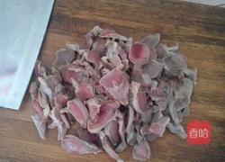 青椒炒鸡胗的做法图解3