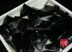 椰奶黑凉粉的做法图解3