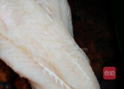 炸鲷鱼片的做法图解1