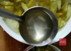 泡椒蹄花的做法图解4