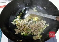 干豇豆炒肉末的做法图解4