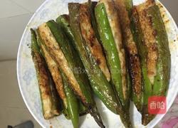 青椒酿鲮鱼肉的做法图解6