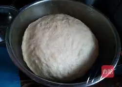 Purple Sweet Potato Bread Rolls Recipe Illustration 2