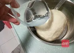 Illustration of how to make battered rice noodles 2