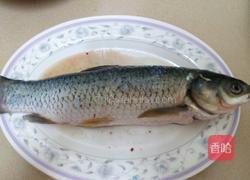 香辣烤鱼的做法图解1