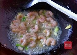 虾仁菜花的做法图解6