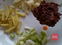 豆瓣鲫鱼的做法图解4