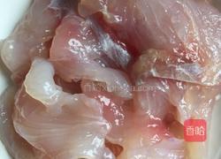 泡菜鱼(酸萝卜)的做法图解1