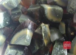 简单的皮蛋瘦肉粥的做法图解3