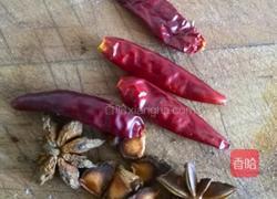 家常土豆香菇炖排骨的做法图解3