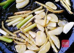 木耳炒鸡蛋的做法图解6