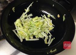 咸蛋白炖冻豆腐的做法图解4