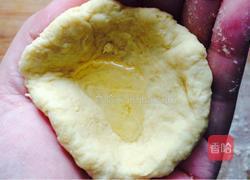 鸡蛋灌饼加肠的做法图解3