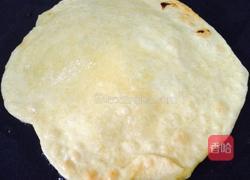 鸡蛋灌饼加肠的做法图解6